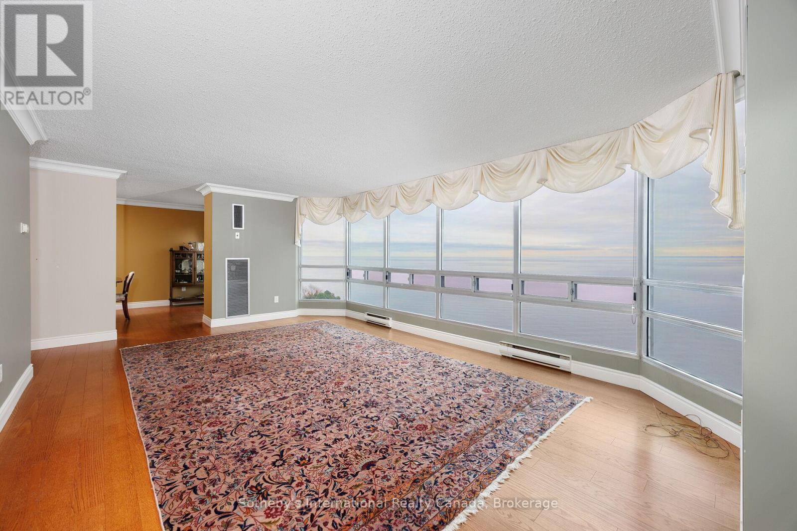 1107 - 2180 MARINE DRIVE