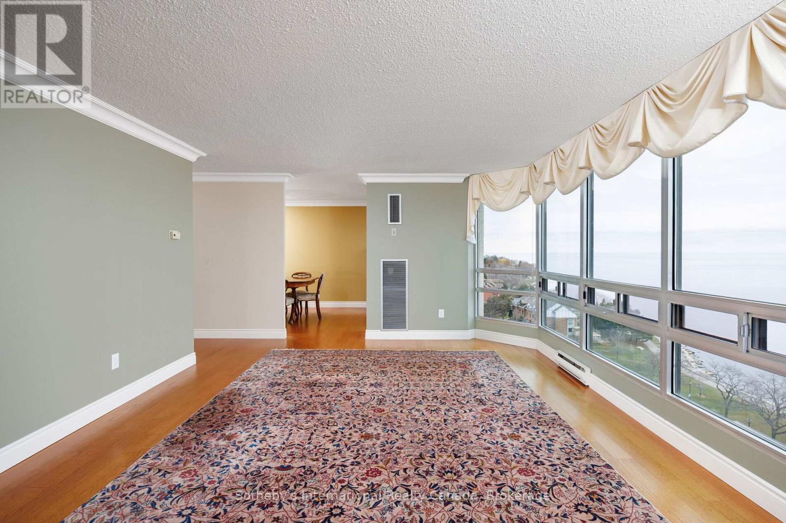 1107 - 2180 MARINE DRIVE