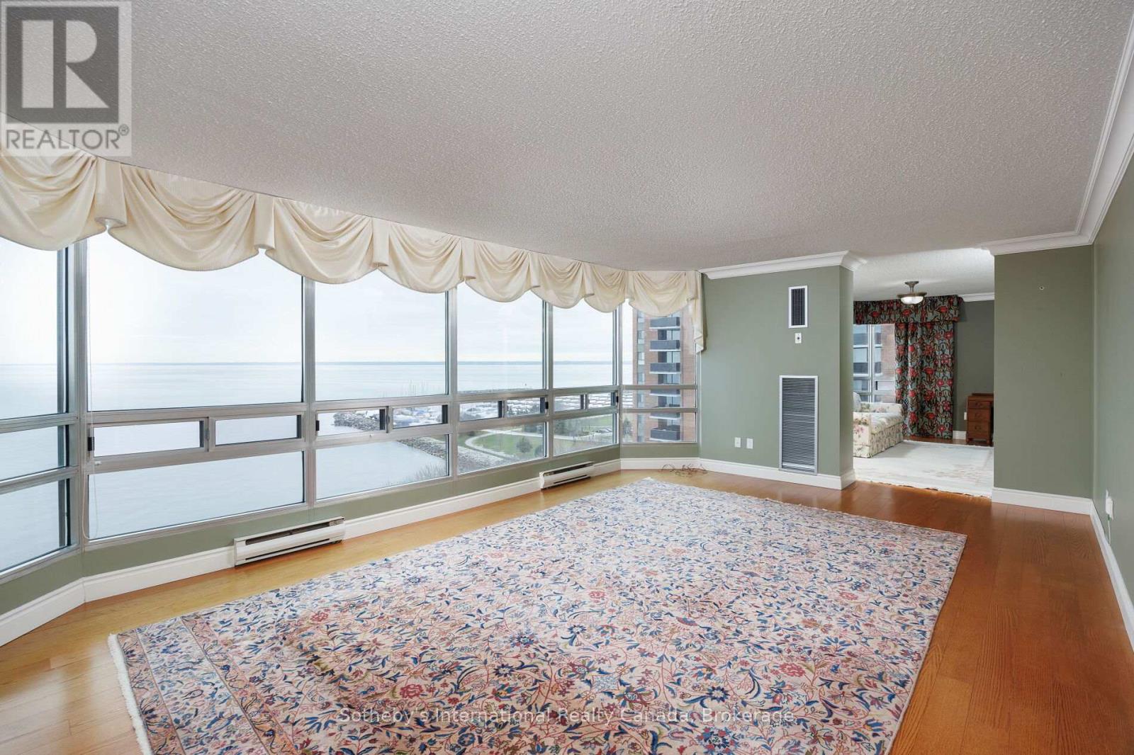 1107 - 2180 MARINE DRIVE