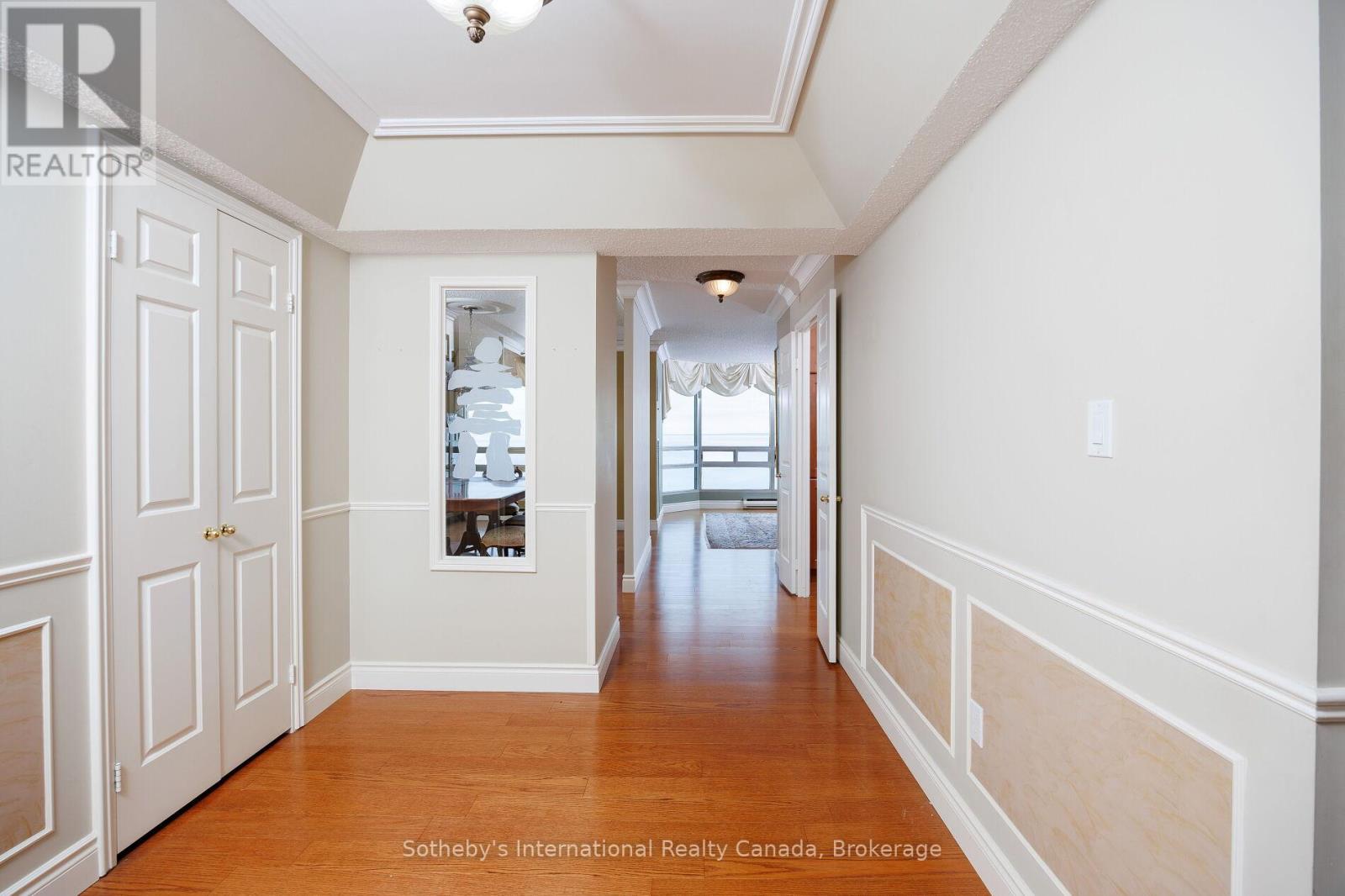 1107 - 2180 MARINE DRIVE