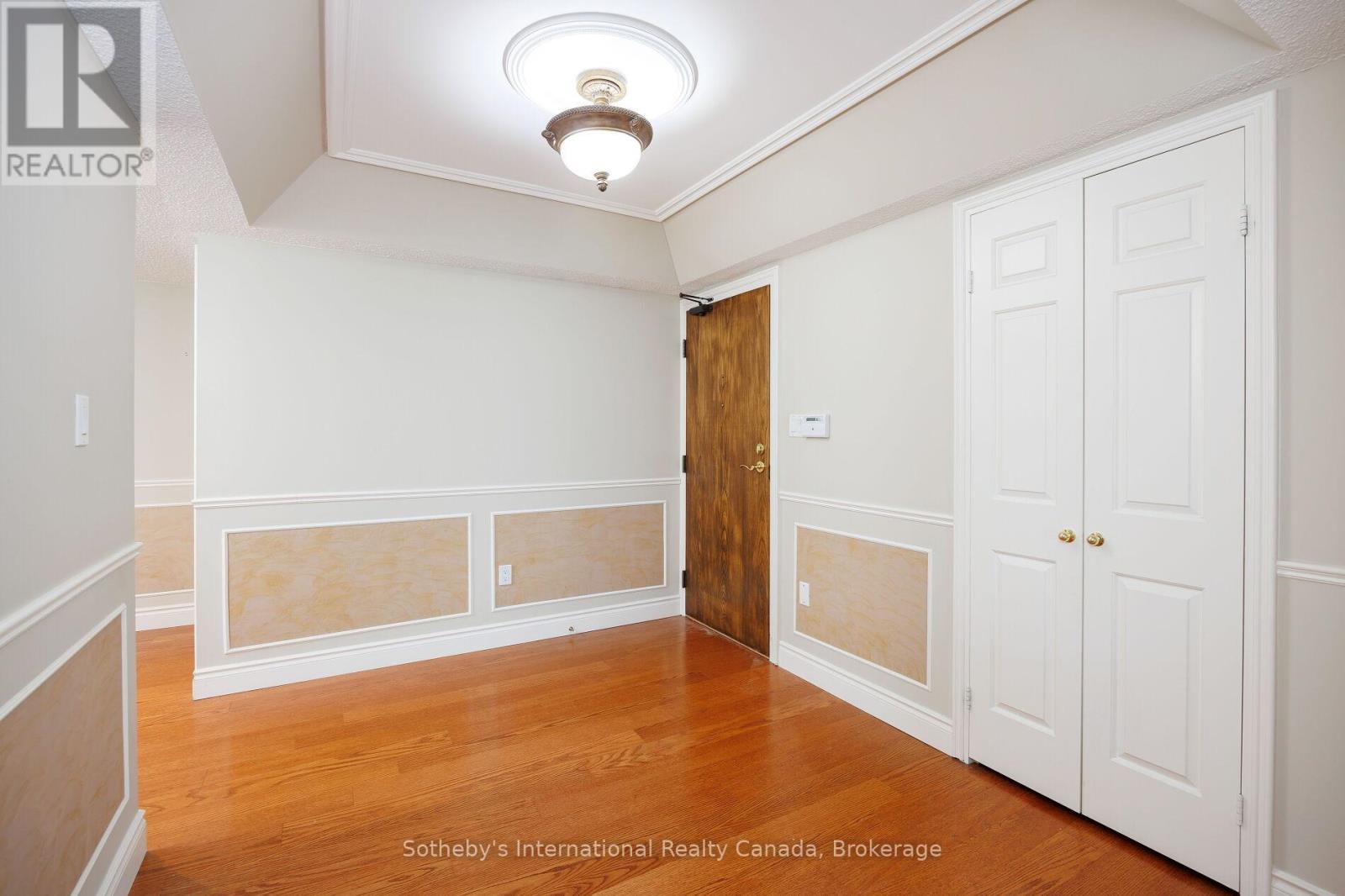 1107 - 2180 MARINE DRIVE