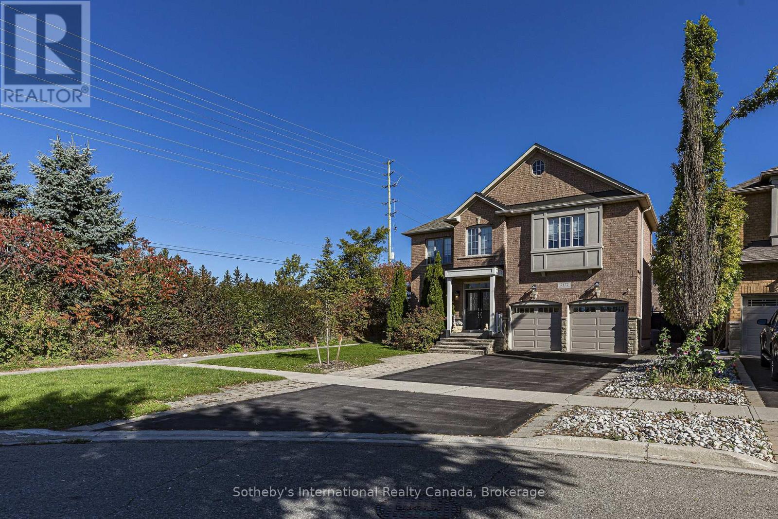 2472 UPPER VALLEY CRESCENT