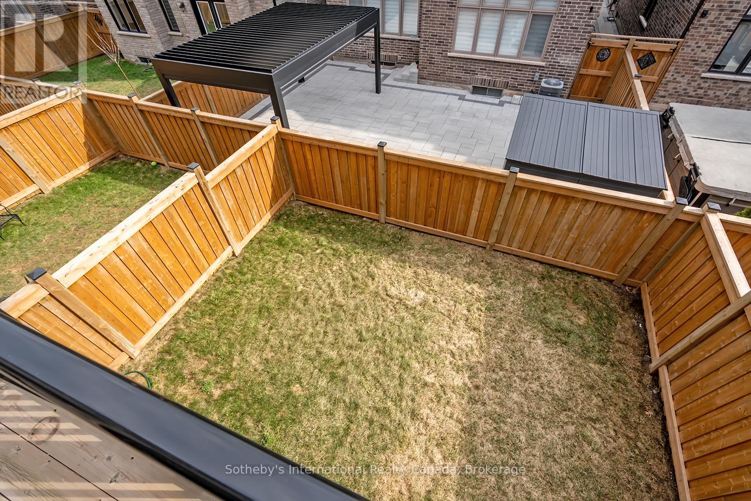 1492 YELLOW ROSE CIRCLE