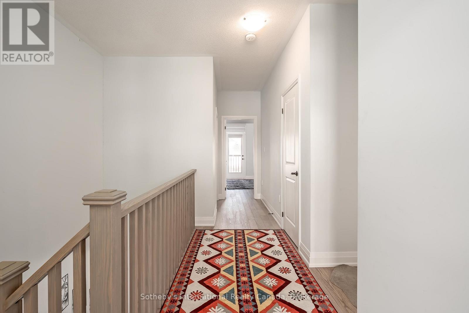 1492 YELLOW ROSE CIRCLE