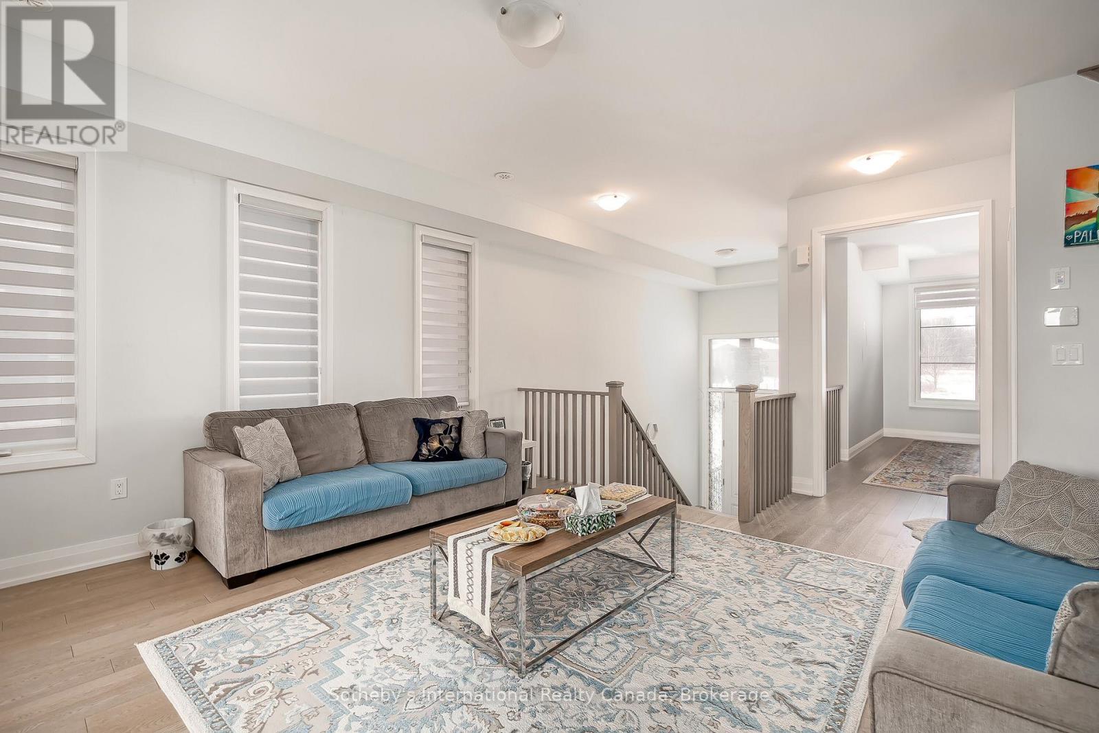 1492 YELLOW ROSE CIRCLE