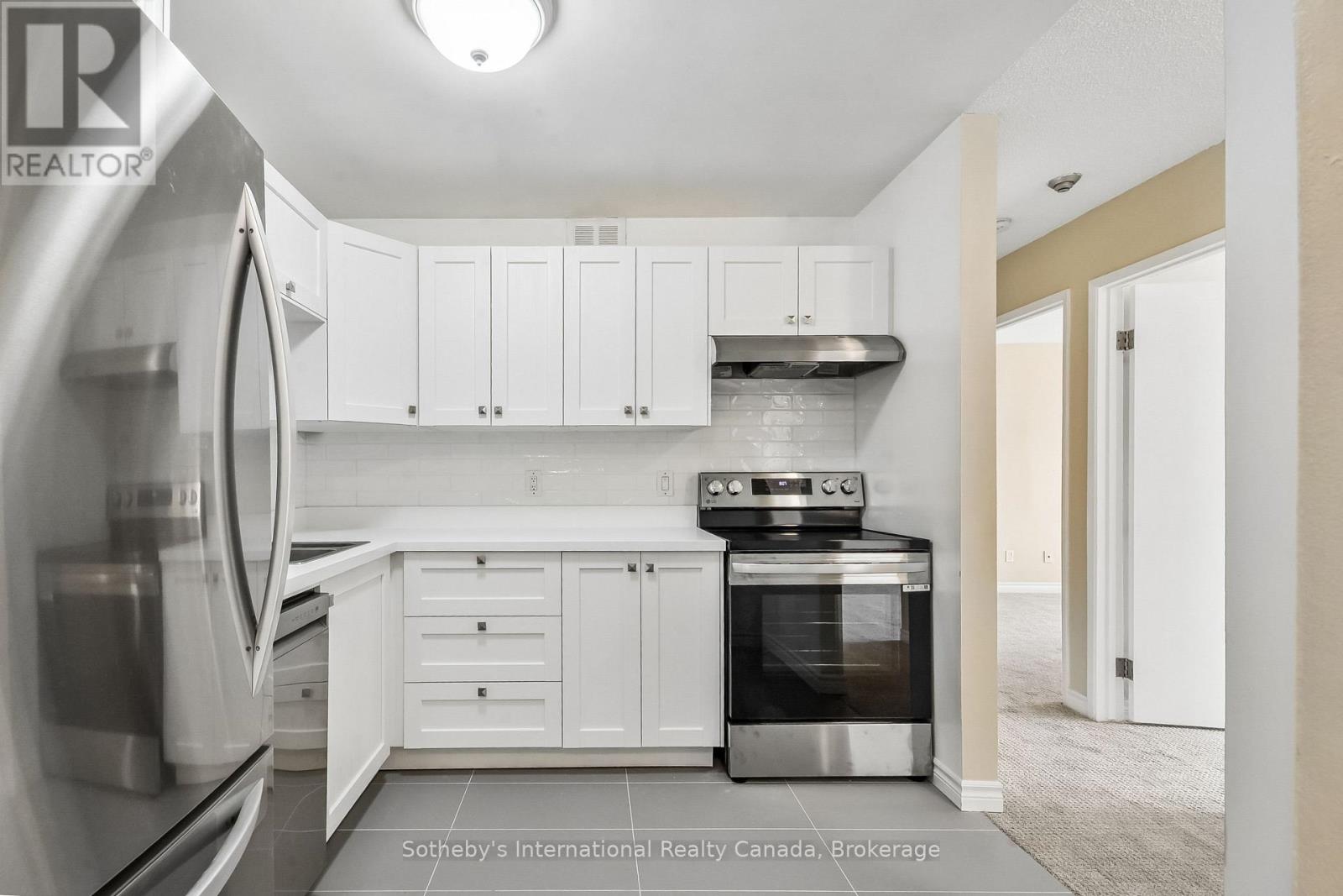 434 - 1450 GLEN ABBEY GATE