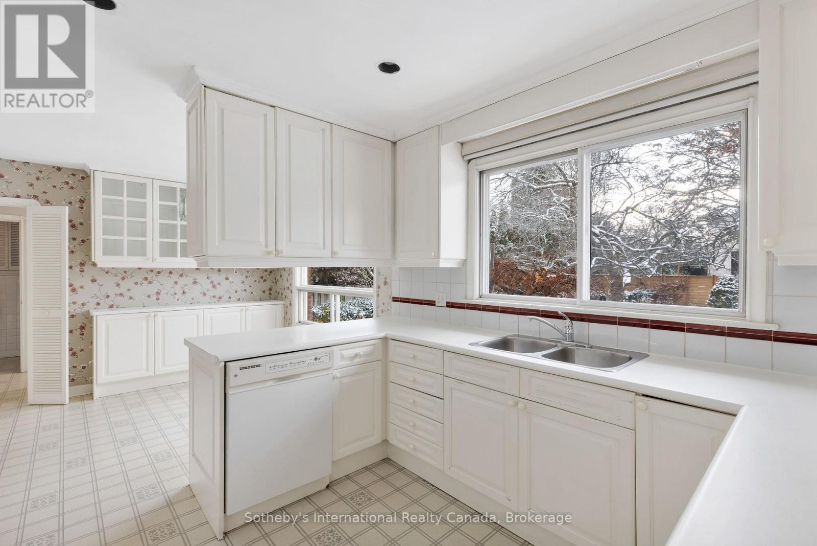 174 CLAXTON DRIVE