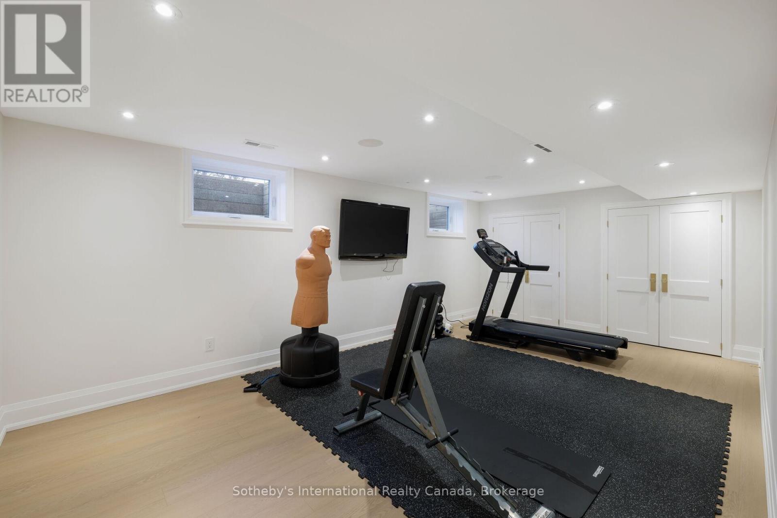 246 CAIRNCROFT ROAD