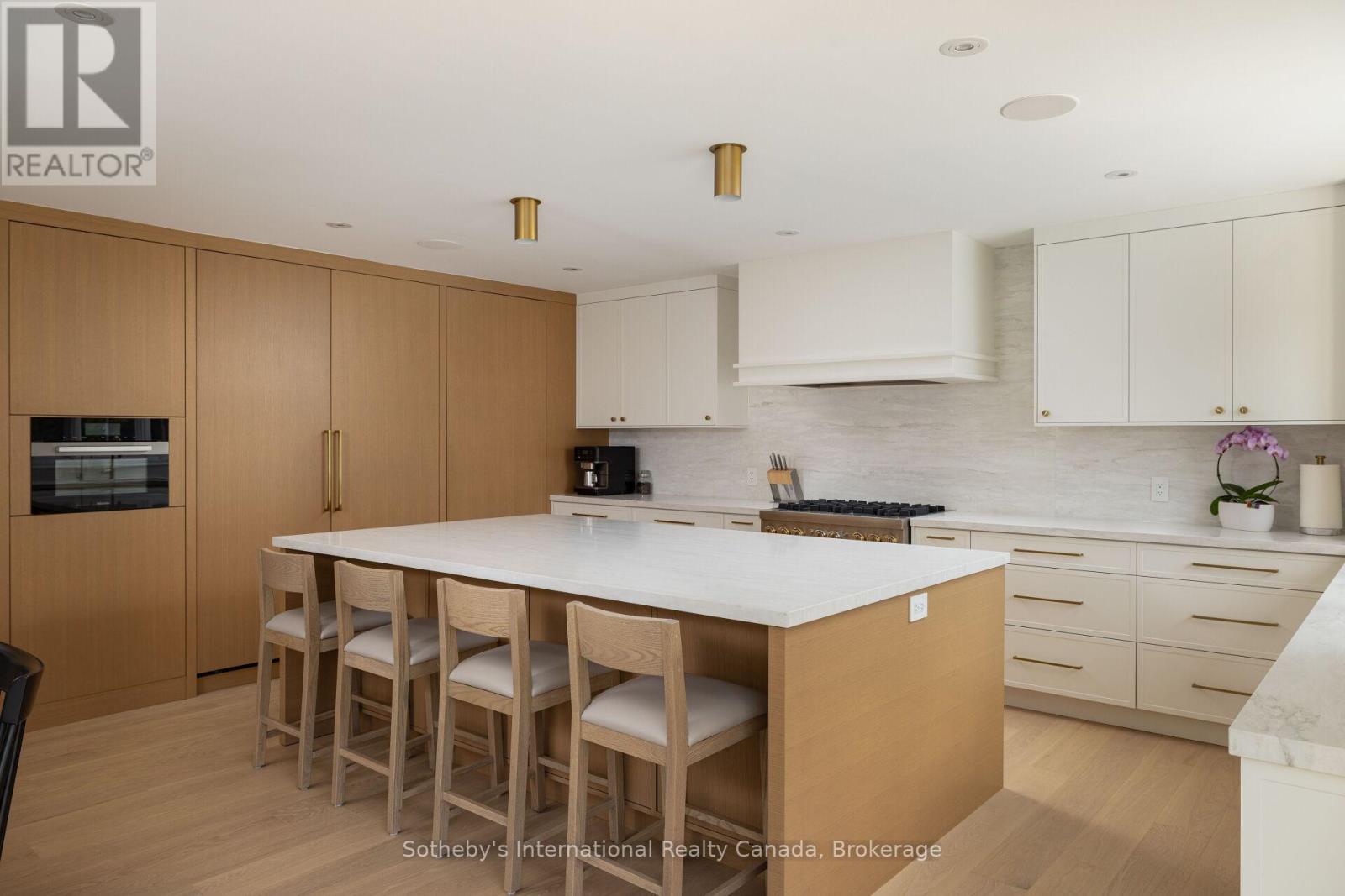 246 CAIRNCROFT ROAD