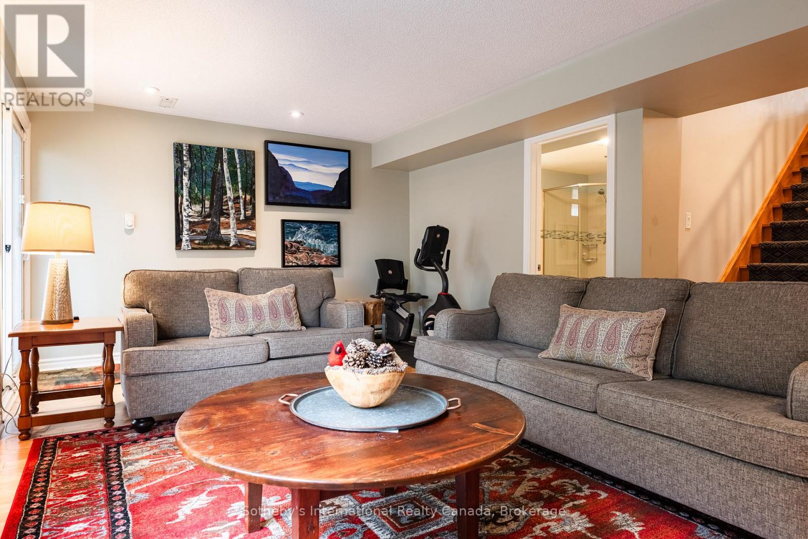 1406 SUMMERHILL CRESCENT