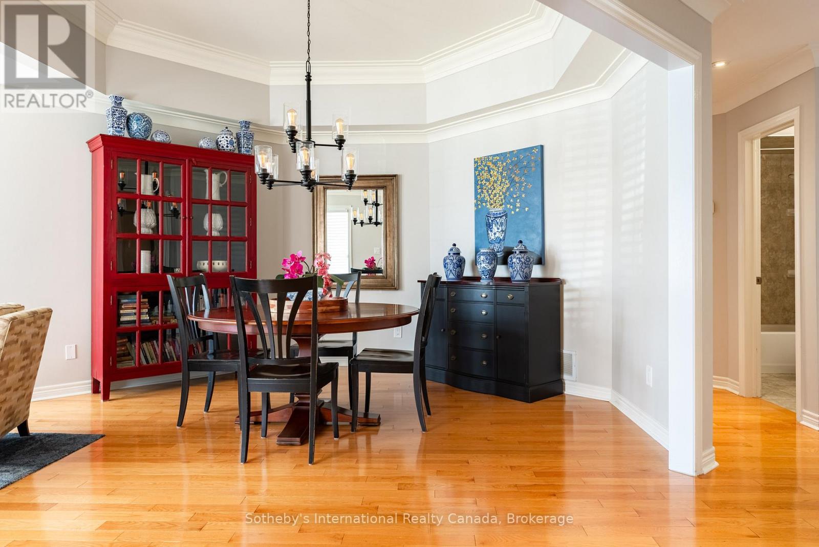 1406 SUMMERHILL CRESCENT