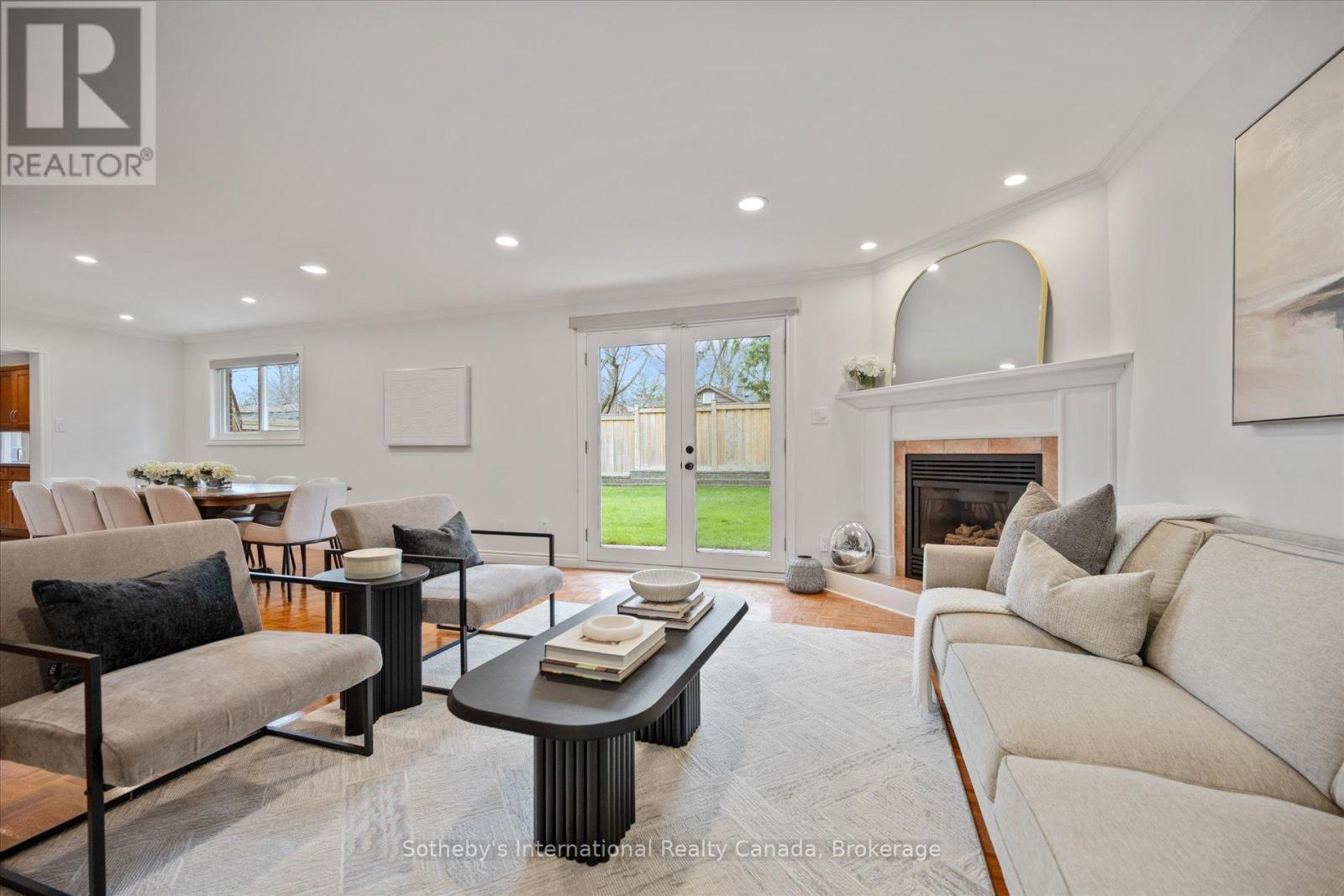 1248 LANDFAIR CRESCENT