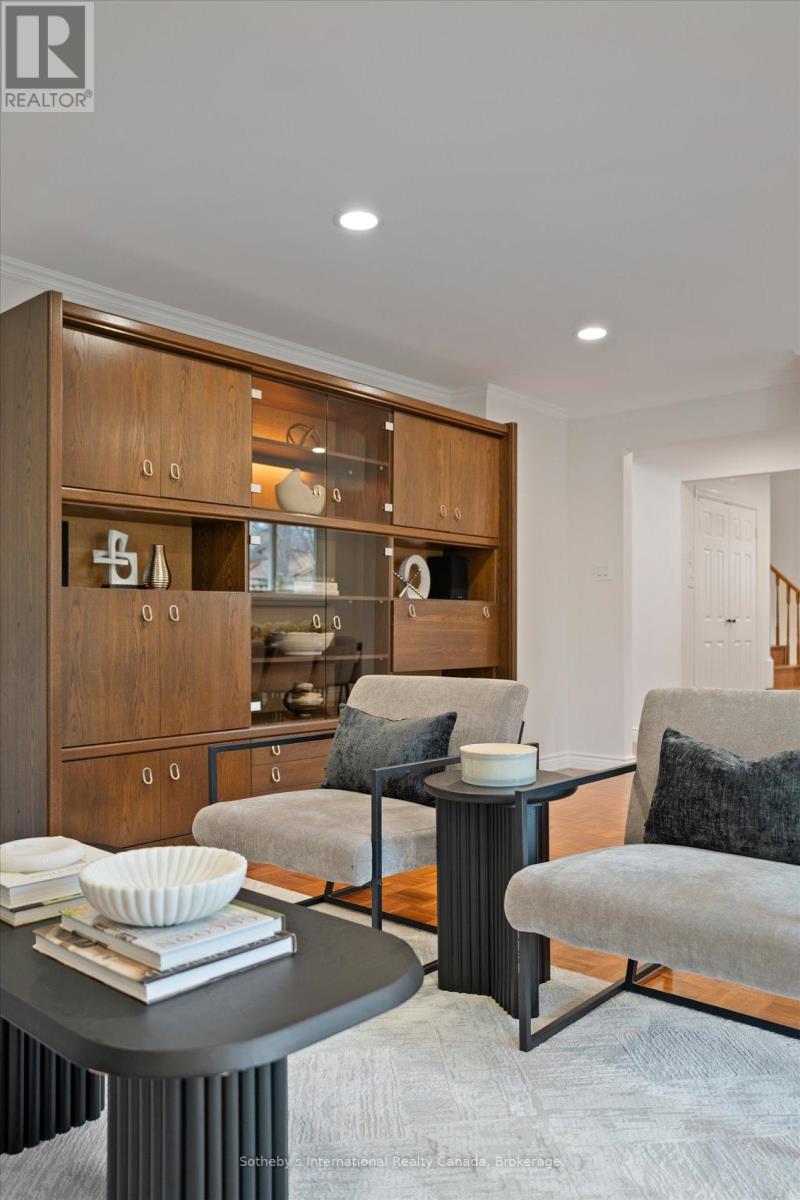 1248 LANDFAIR CRESCENT