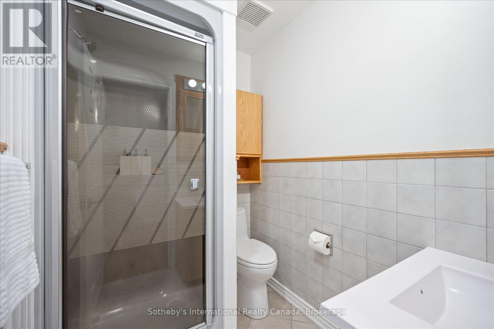 1248 LANDFAIR CRESCENT