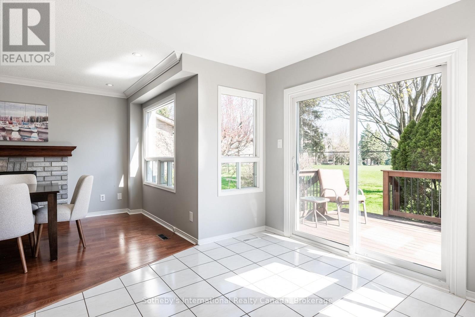 2185 VISTA DRIVE