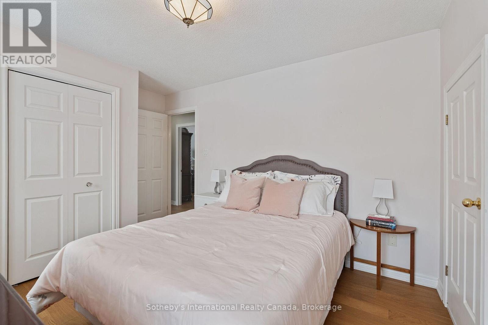 2091 COUNTRY LANE COURT