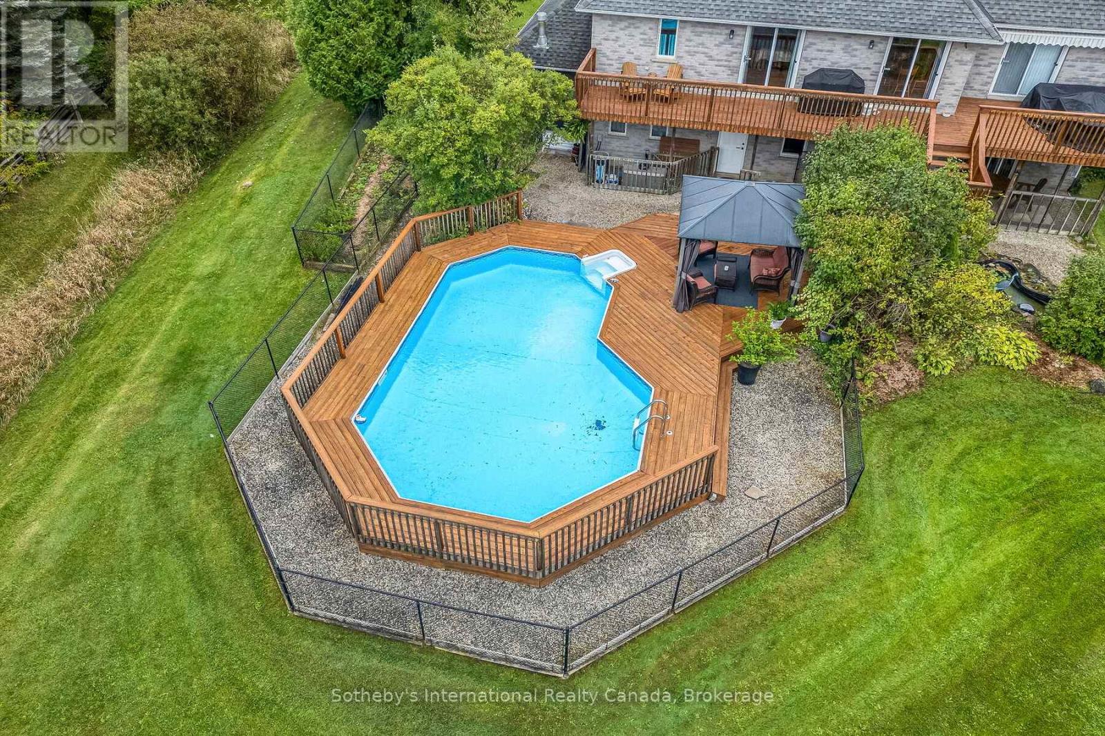 2091 COUNTRY LANE COURT