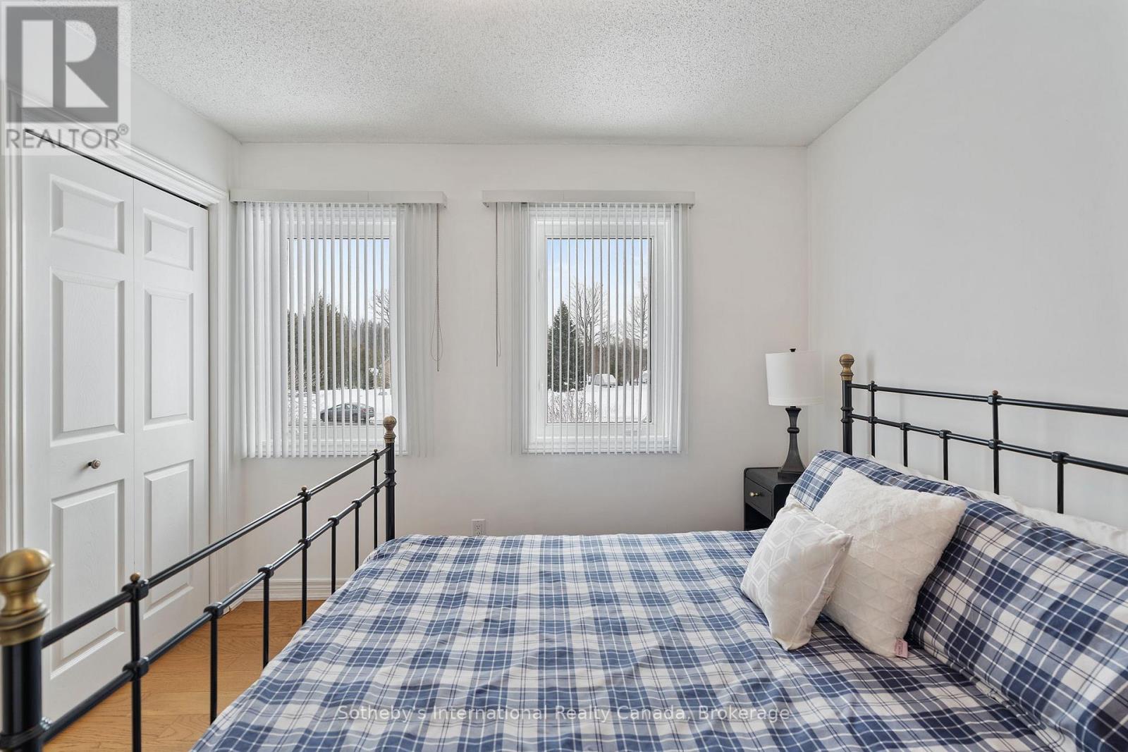2091 COUNTRY LANE COURT