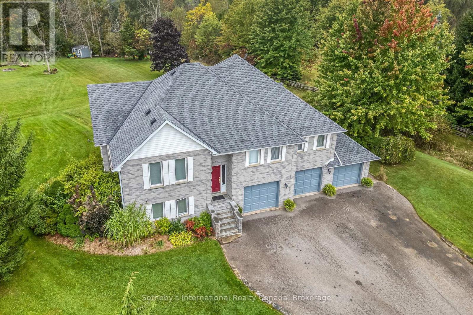 2091 COUNTRY LANE COURT