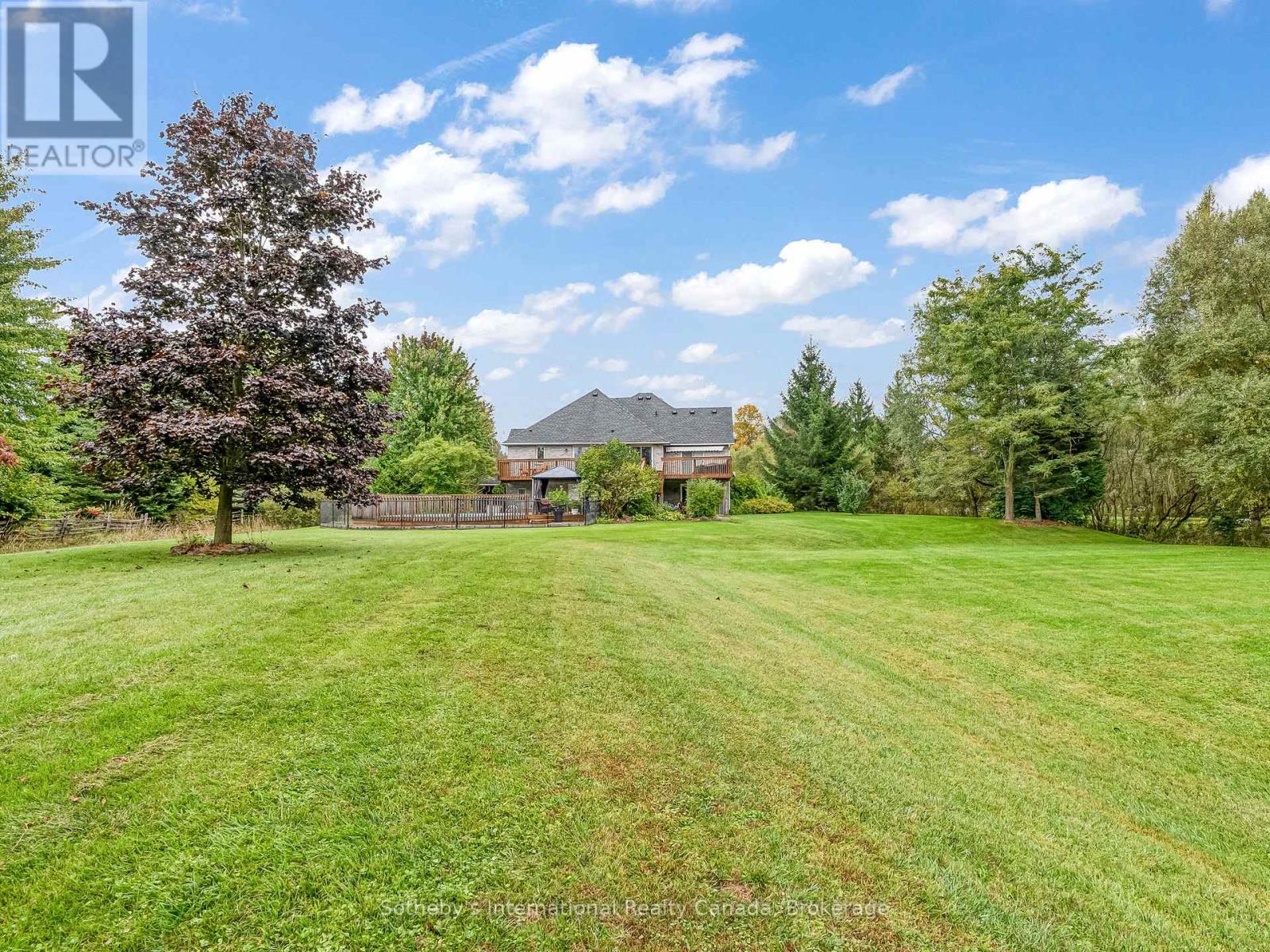 2091 COUNTRY LANE COURT