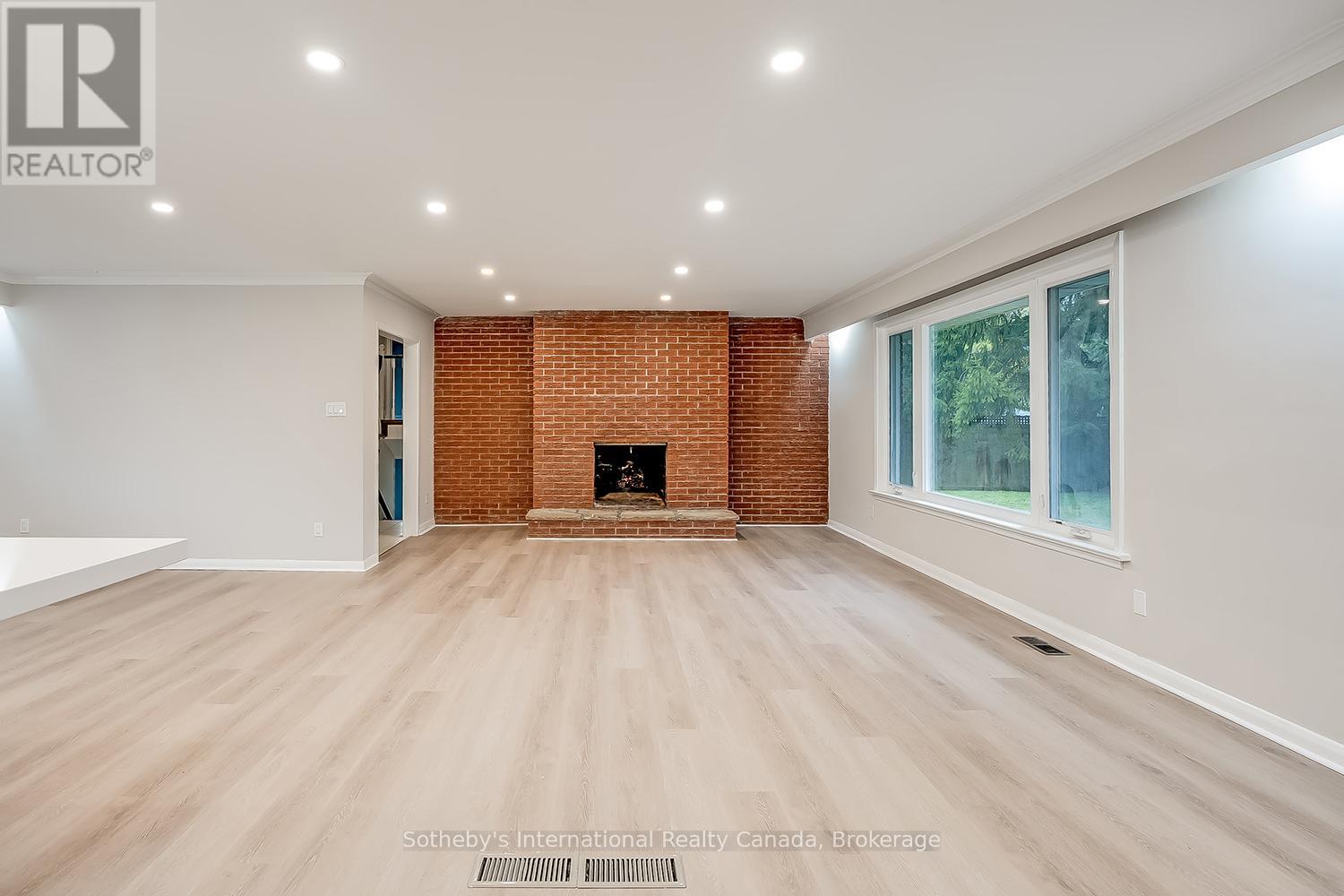 272 PINEHURST DRIVE