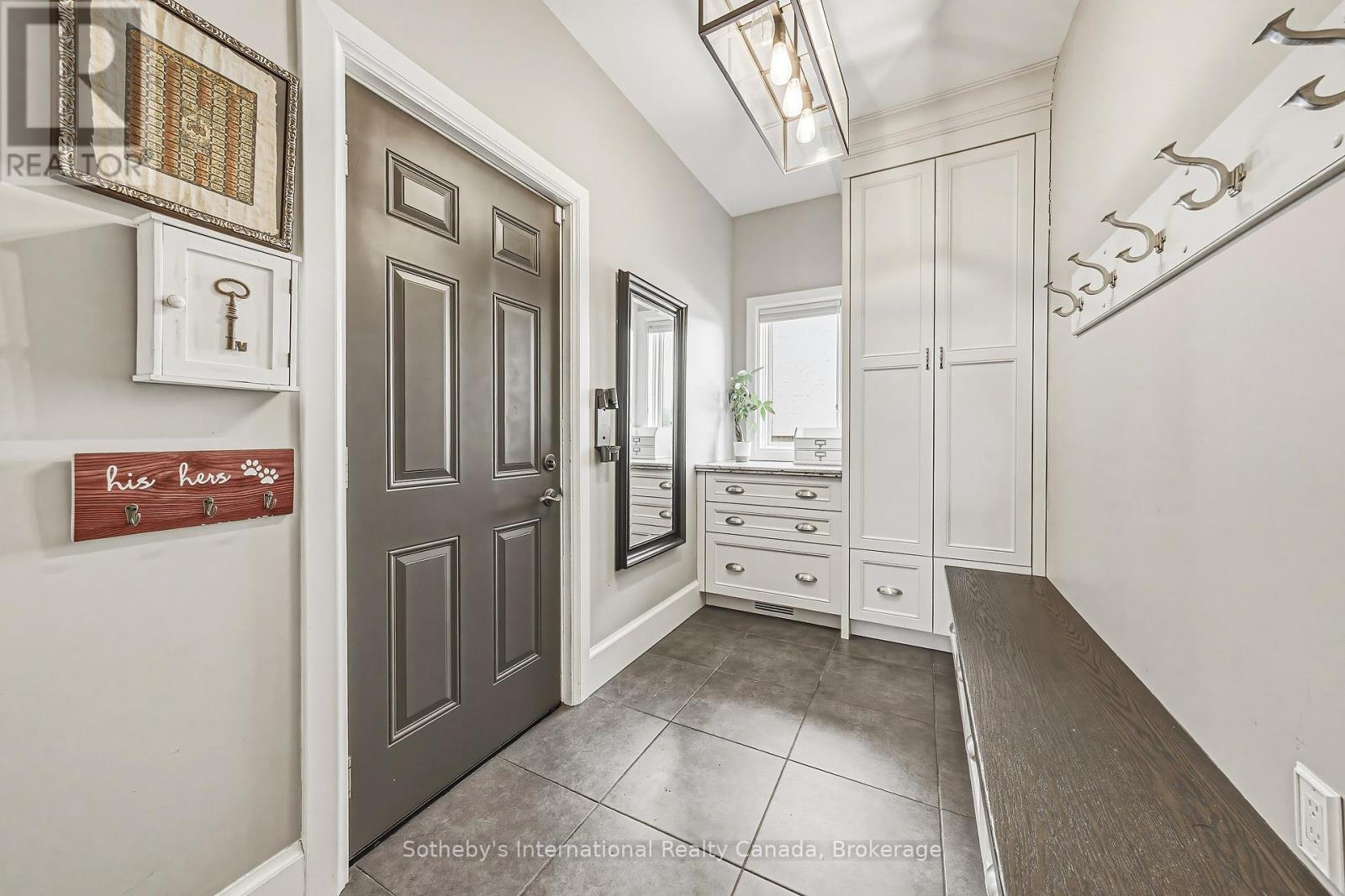 476 PATRICIA DRIVE