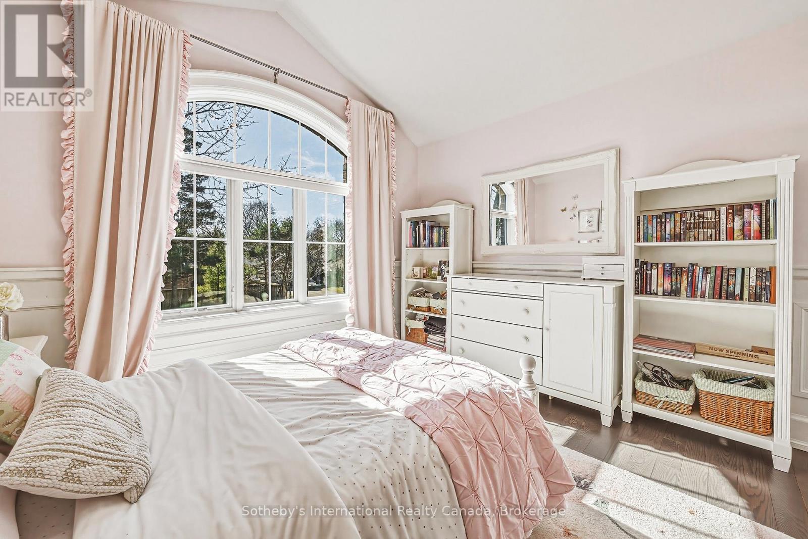 476 PATRICIA DRIVE
