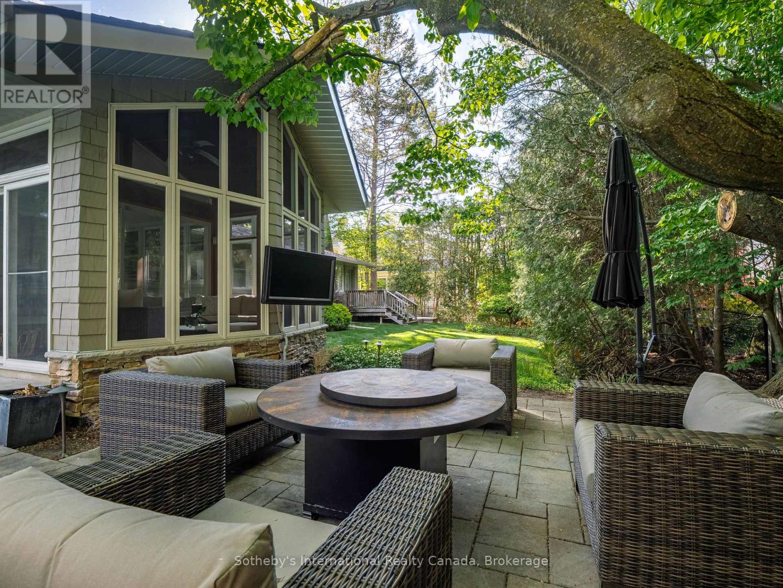 237 BURGUNDY DRIVE