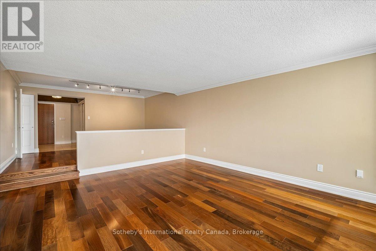2104 - 2170 MARINE DRIVE