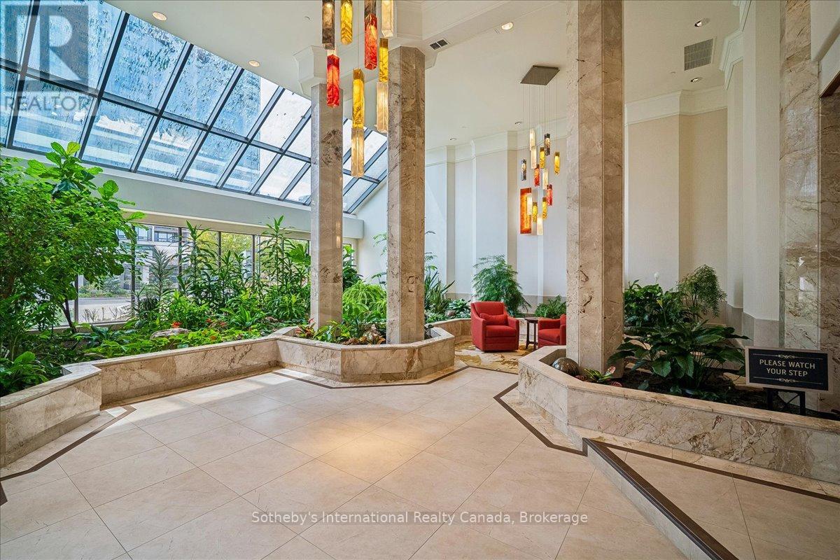 2104 - 2170 MARINE DRIVE