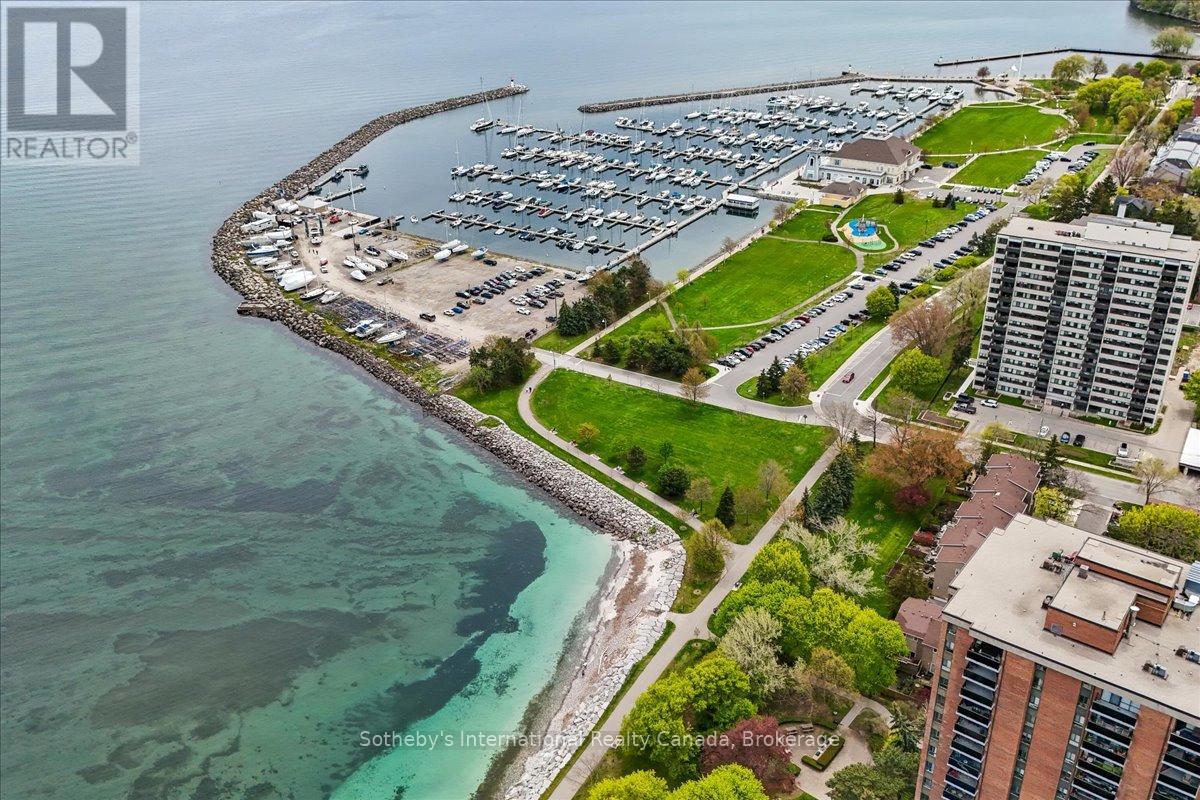 2104 - 2170 MARINE DRIVE