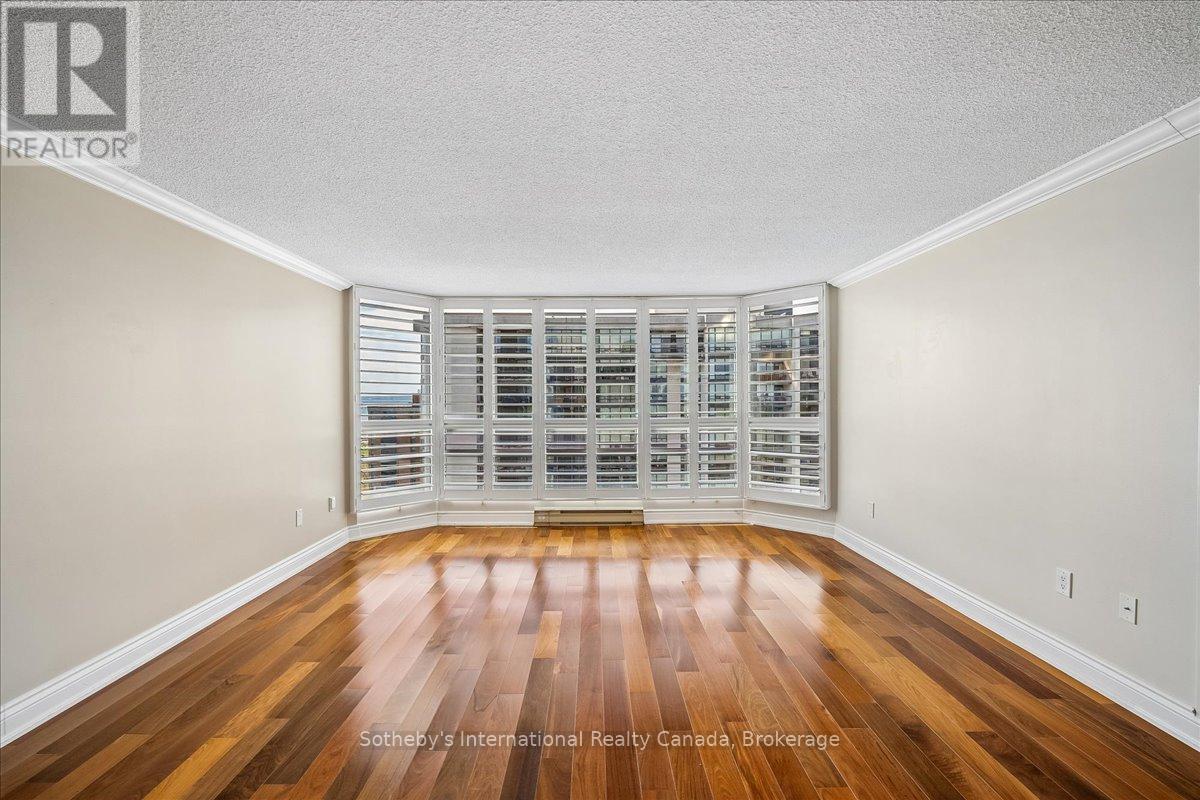 2104 - 2170 MARINE DRIVE