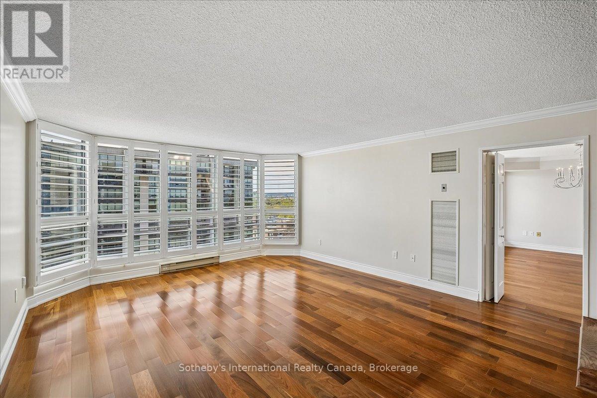 2104 - 2170 MARINE DRIVE