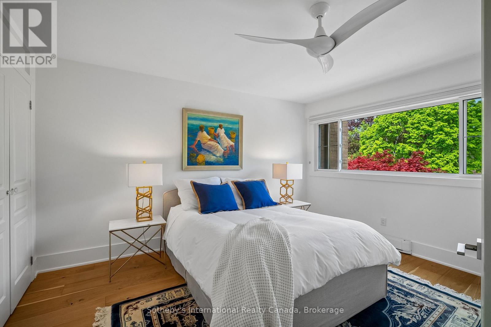 2066 WATER'S EDGE DRIVE