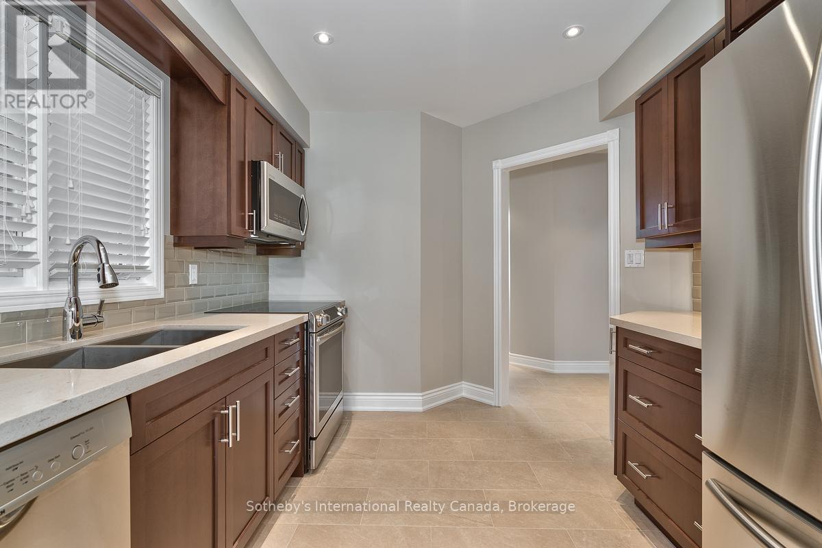2030 SHADY GLEN ROAD