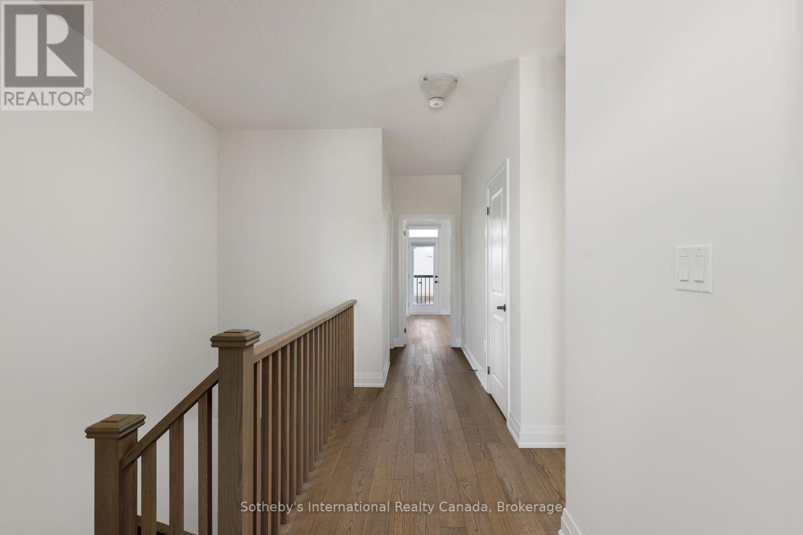 1492 YELLOW ROSE CIRCLE