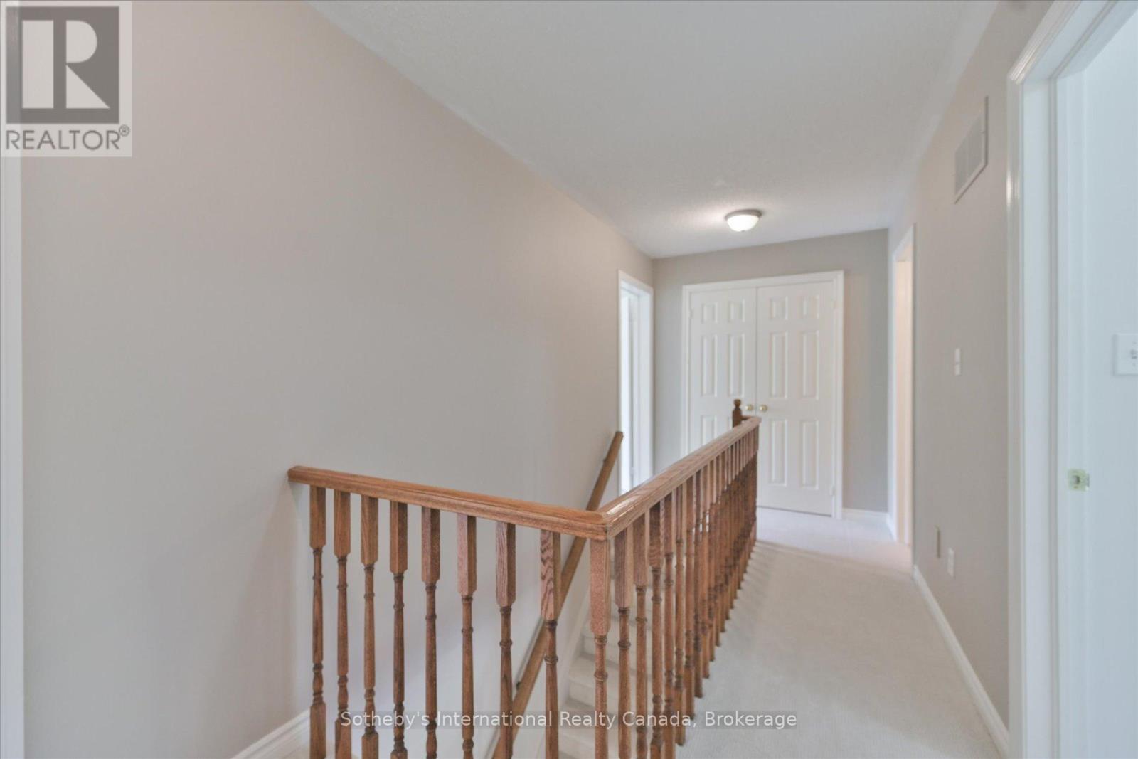 41 - 300 RAVINEVIEW WAY