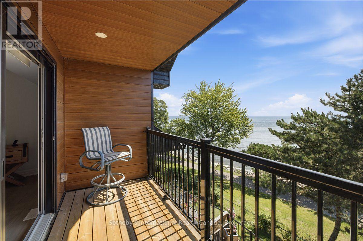 10 SOUTHWIND TERRACE