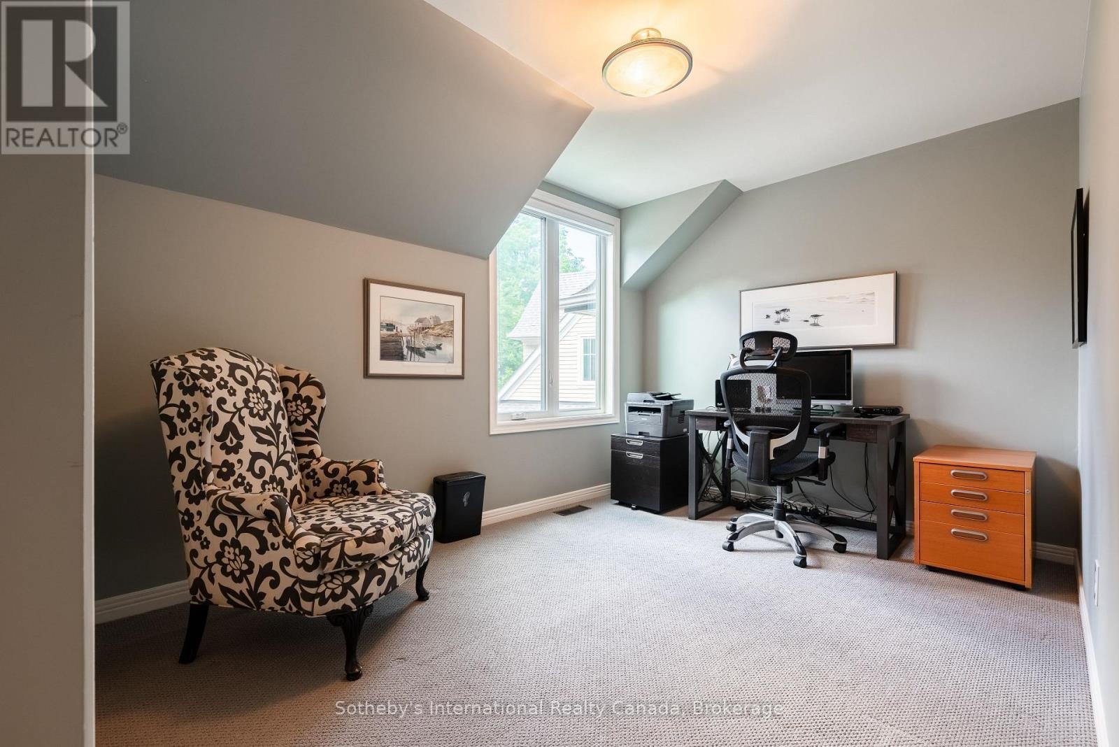 2267 CEDARBERRY COURT