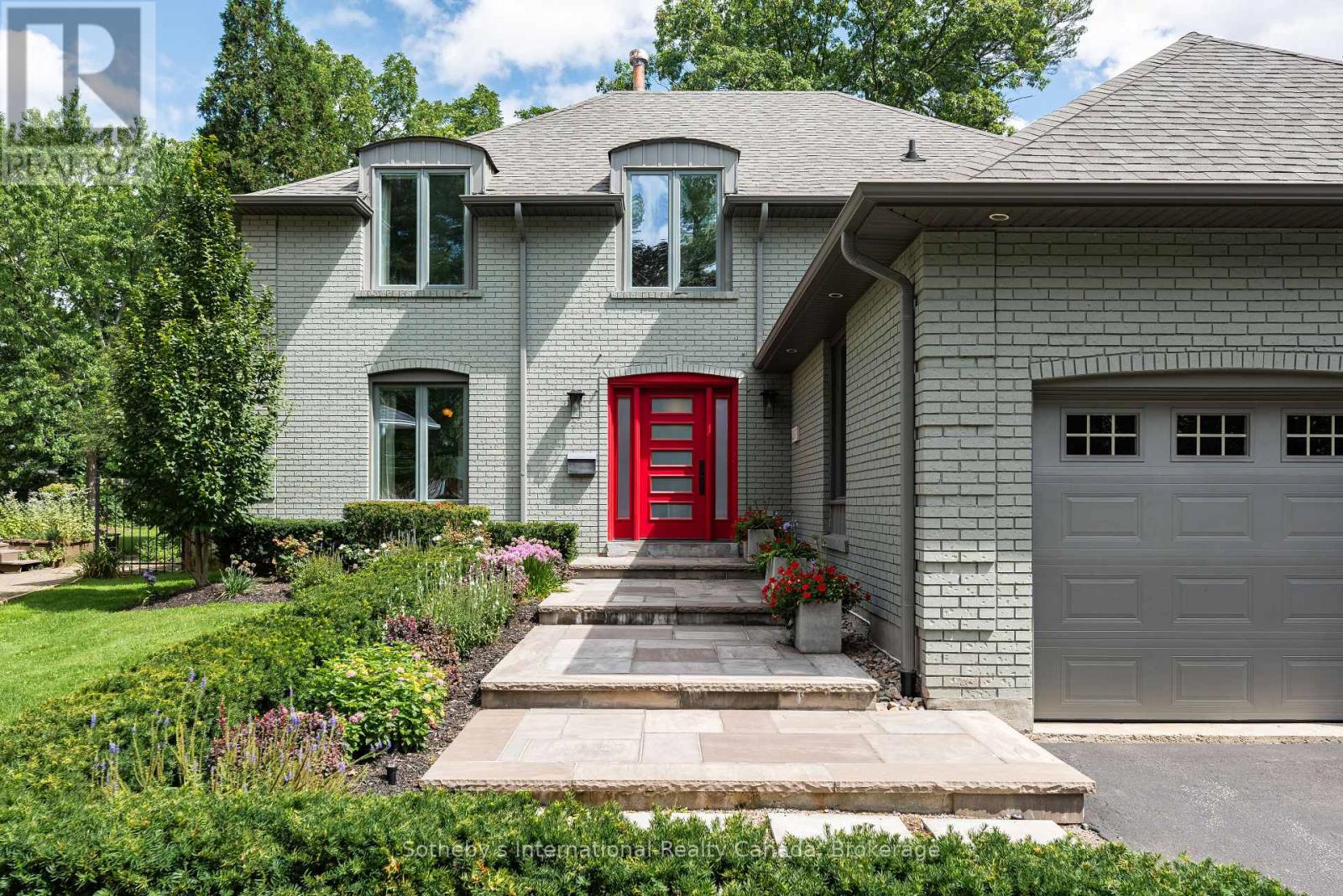 2267 CEDARBERRY COURT