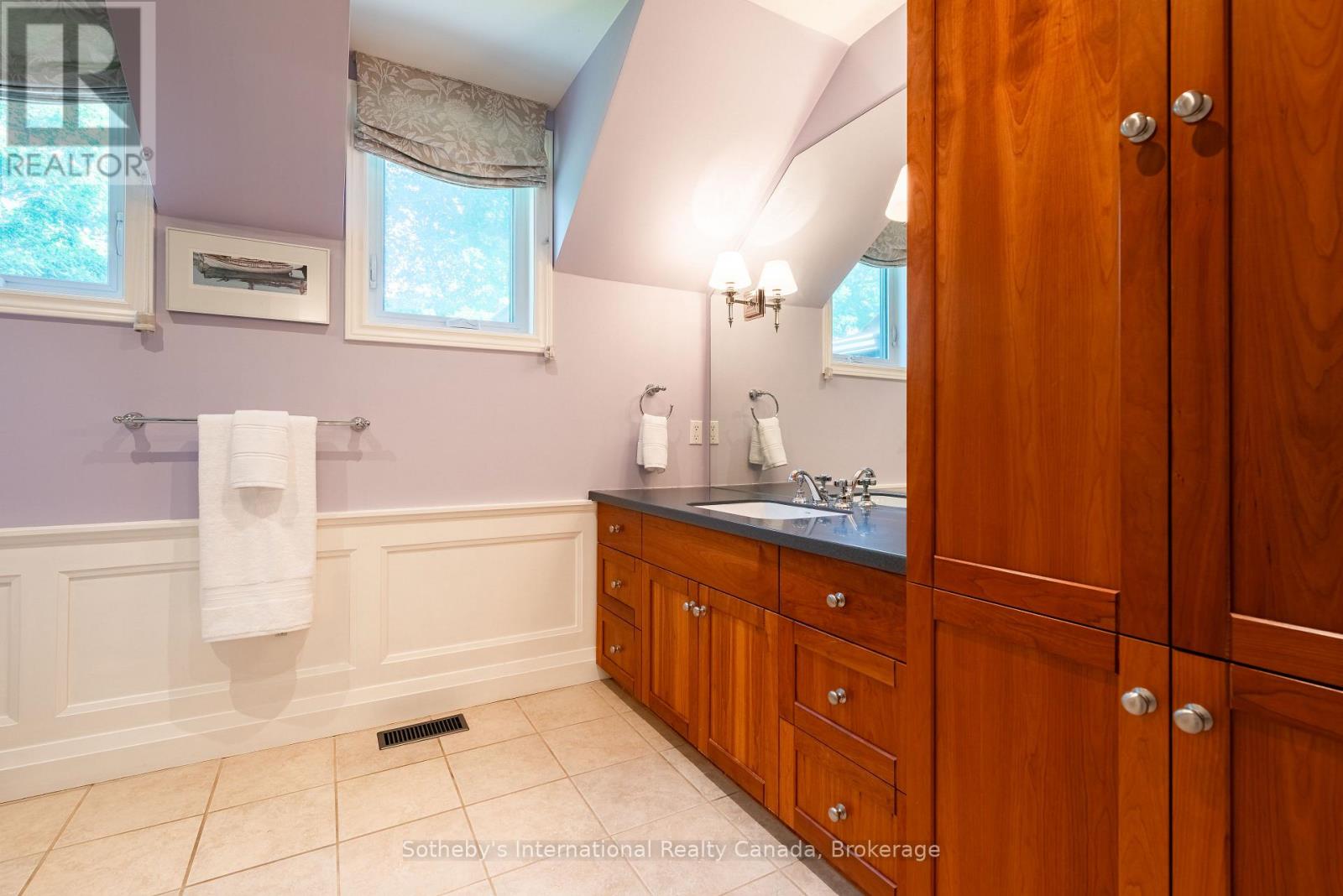 2267 CEDARBERRY COURT