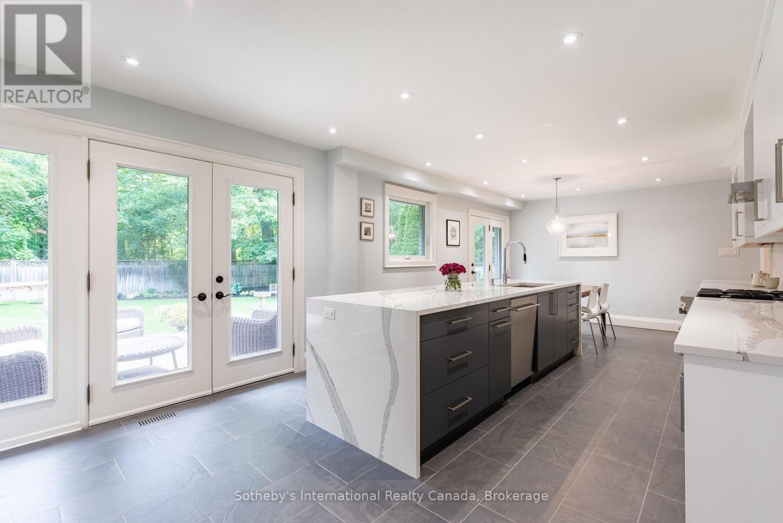 2267 CEDARBERRY COURT