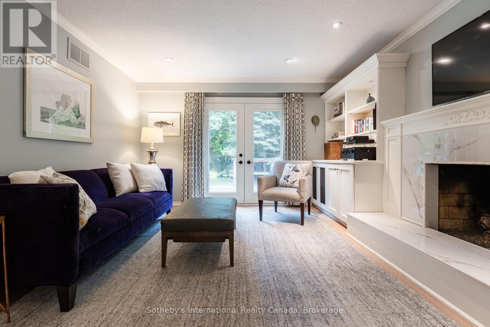 2267 CEDARBERRY COURT