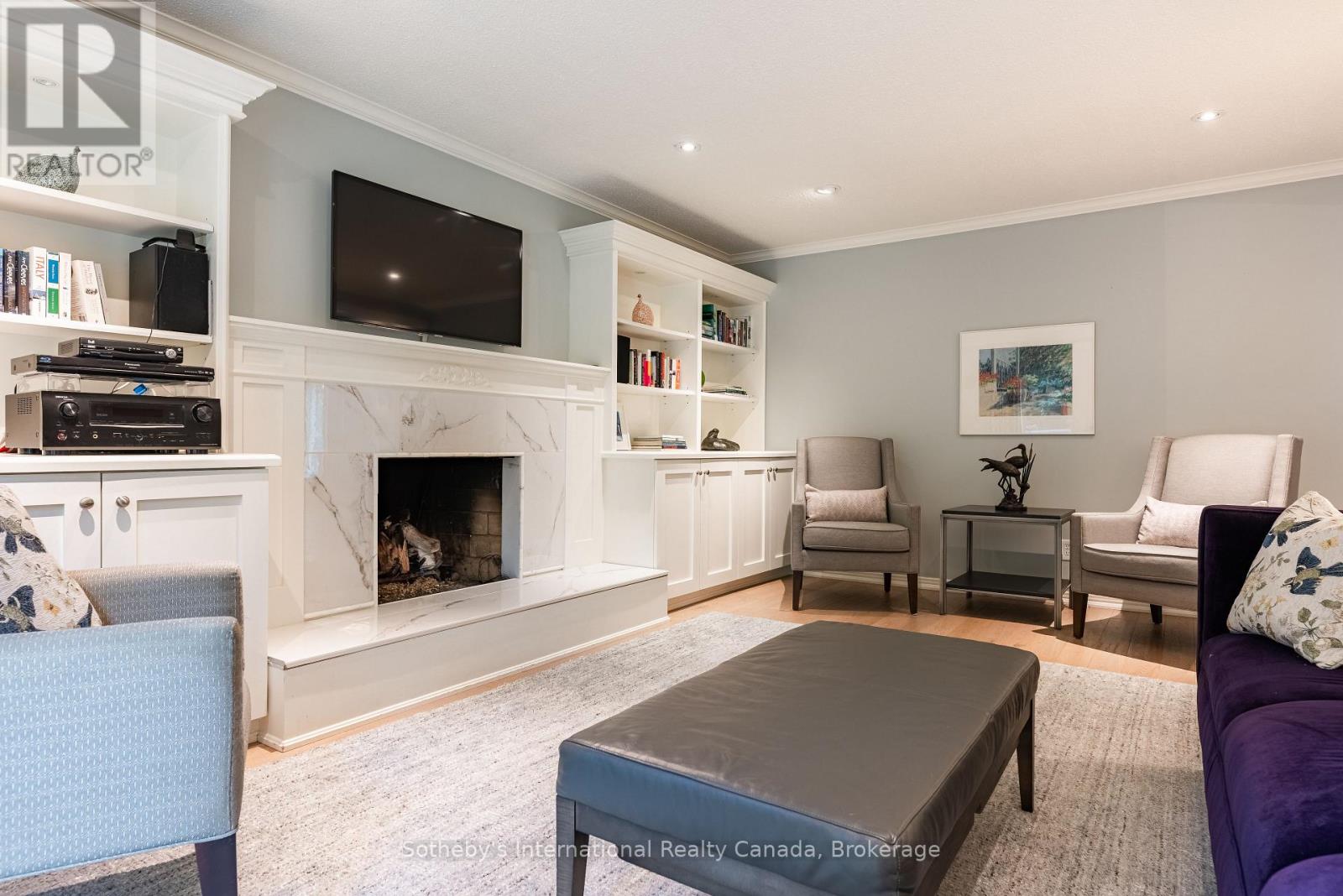 2267 CEDARBERRY COURT