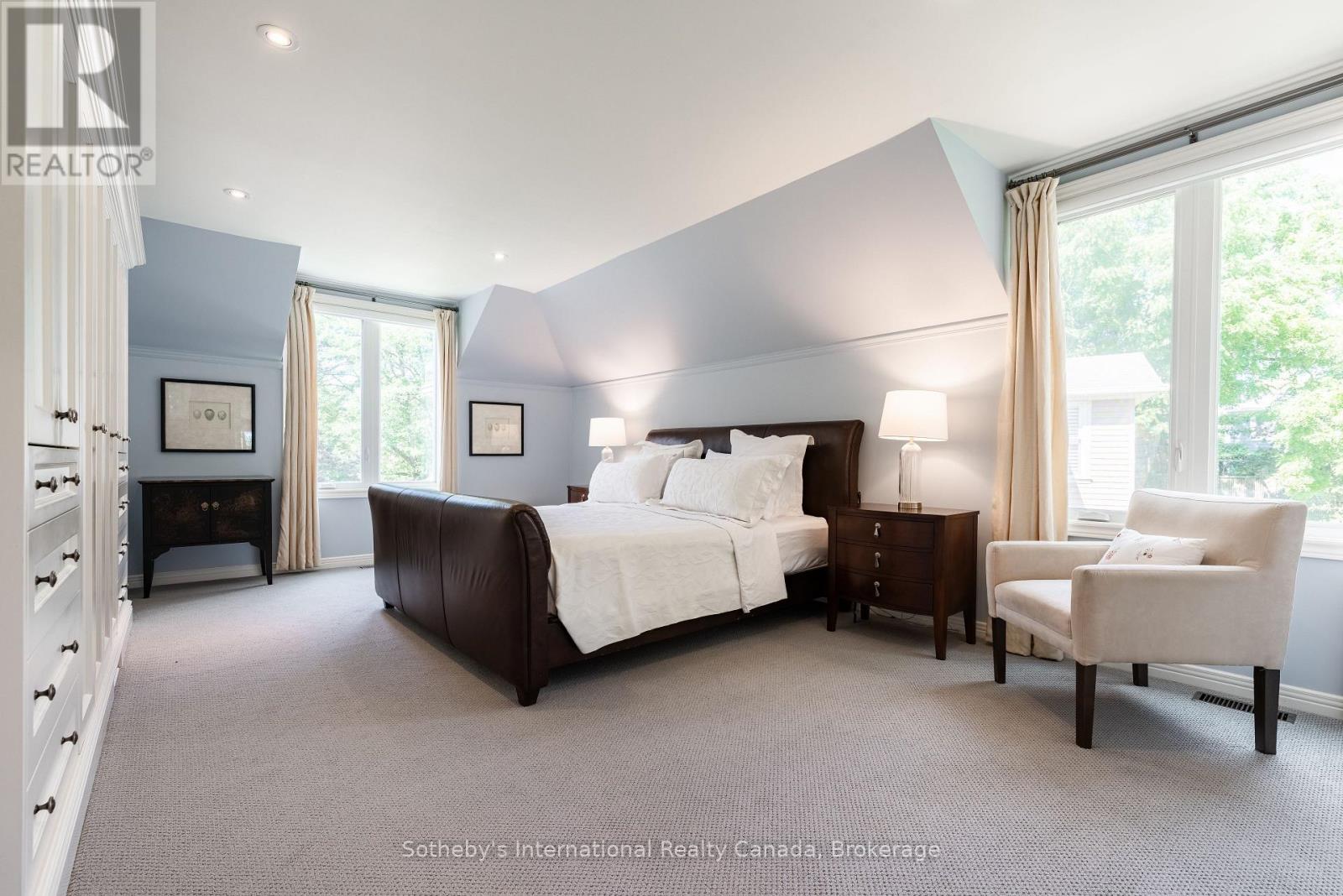 2267 CEDARBERRY COURT
