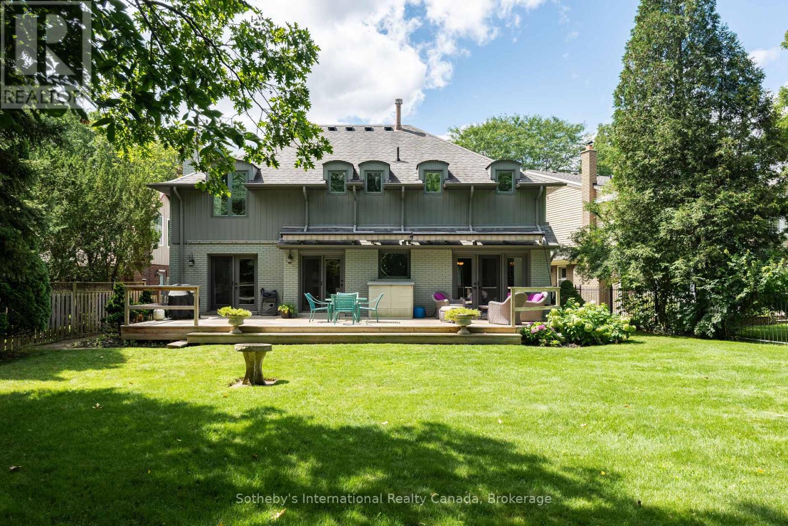 2267 CEDARBERRY COURT