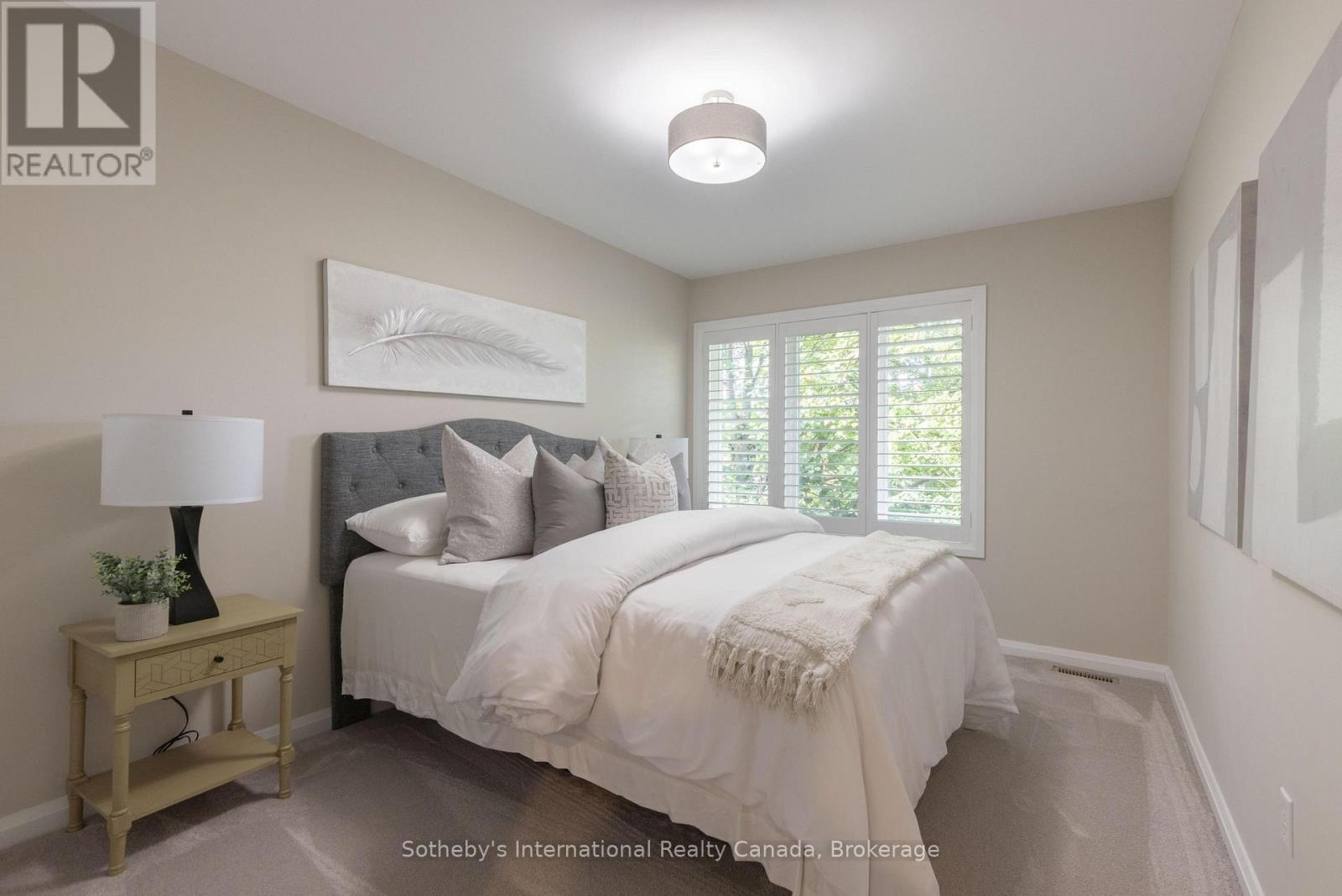 32A - 1064 QUEEN STREET W