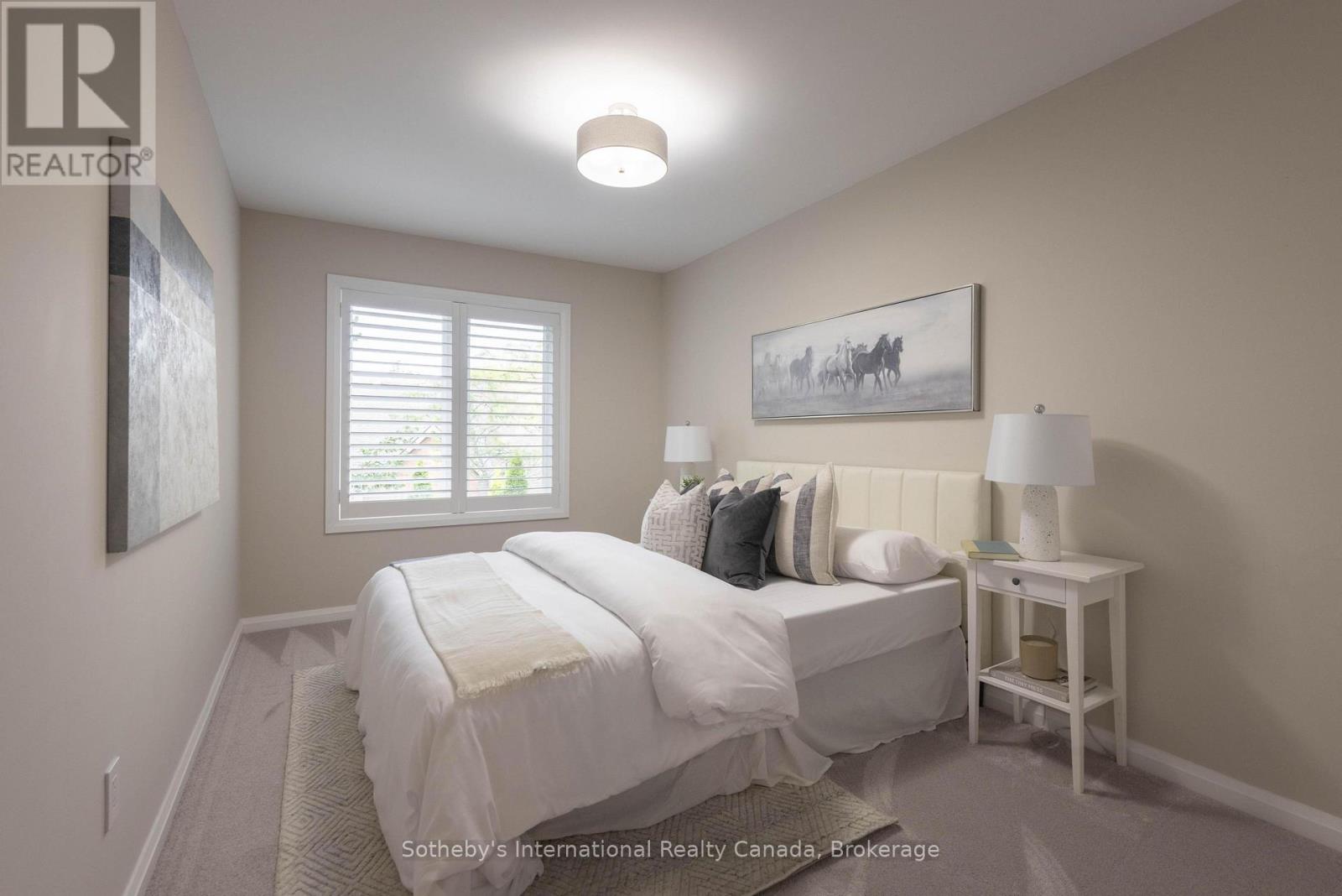 32A - 1064 QUEEN STREET W