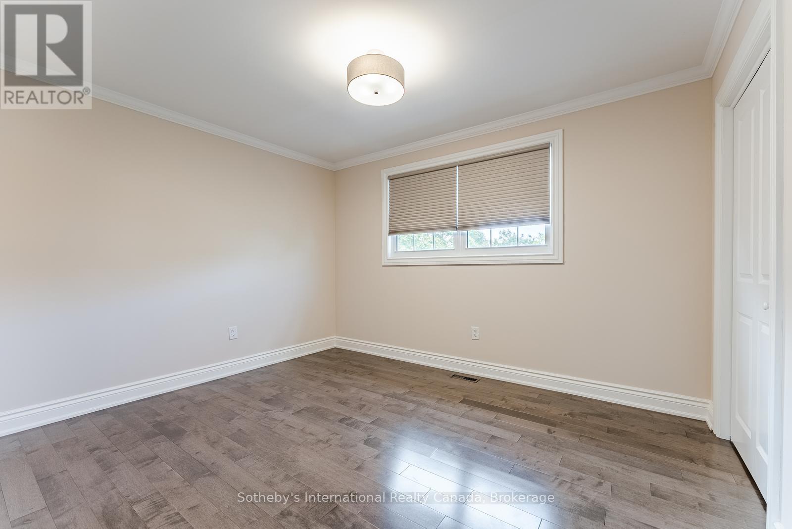 1252 WOOD PLACE