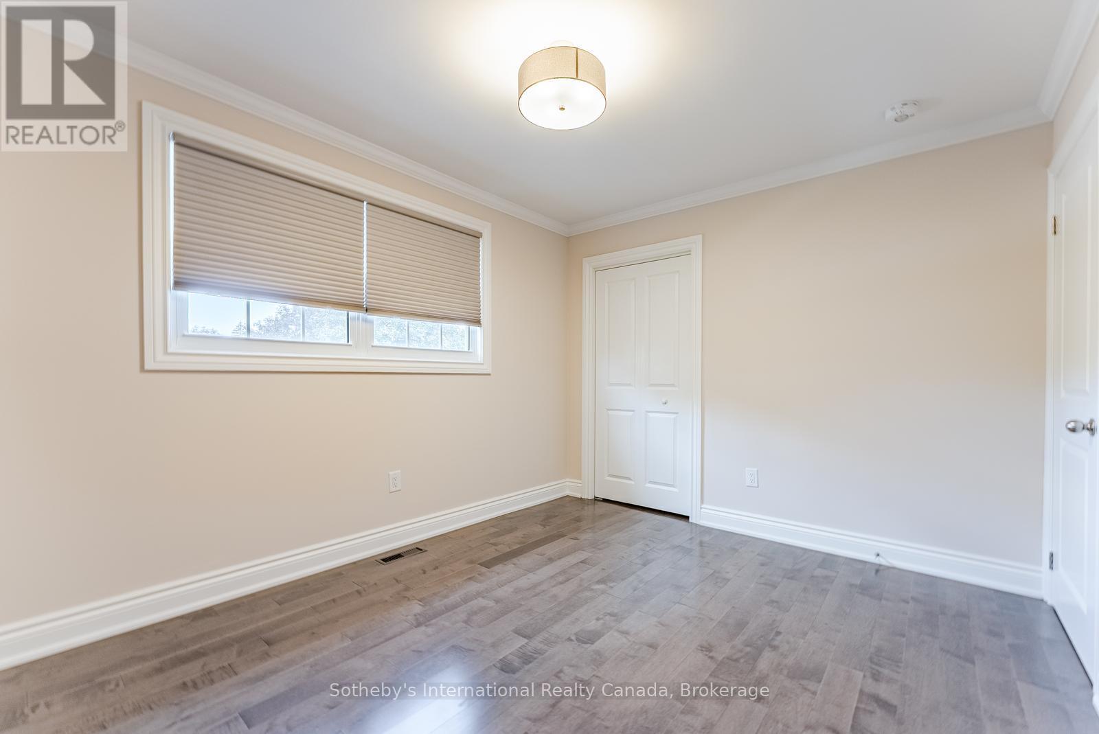 1252 WOOD PLACE